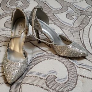 Top Moda Vicky-4 silver rhinestone pump